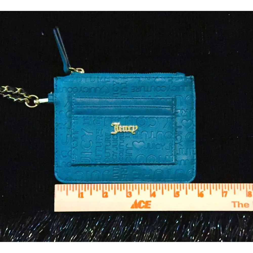 Juicy‎ Couture Card Holder Womens OS Teal Embossed Logo Chain Wristlet